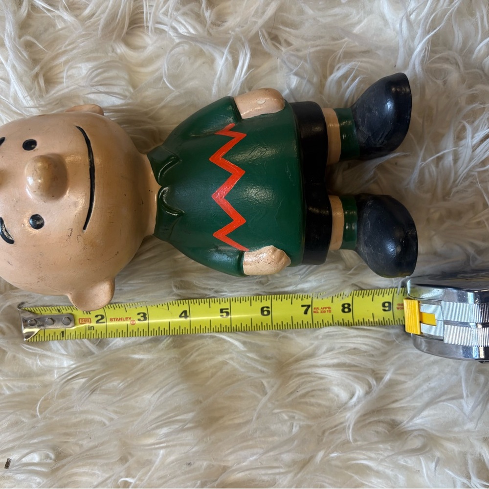 Charlie Brown Figurine Green Sweater Collectible